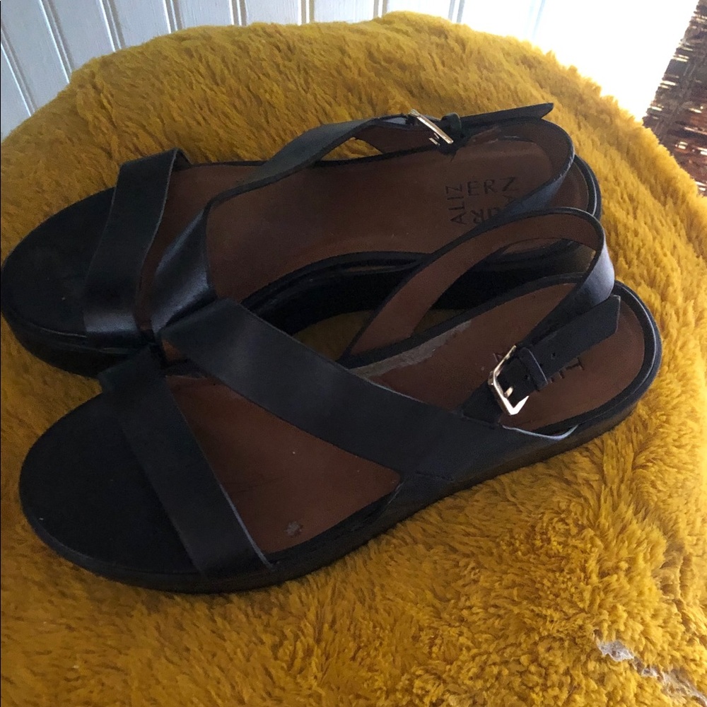 Naturalizer Black Leather Slingback Sandals